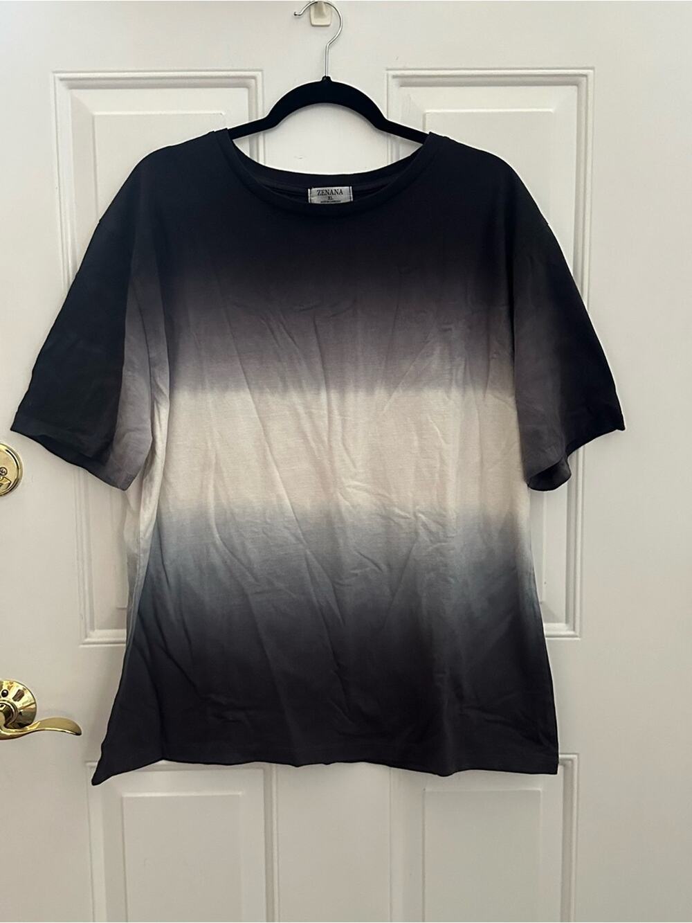 Zenana Outfitters Black ombre Crewneck Tee